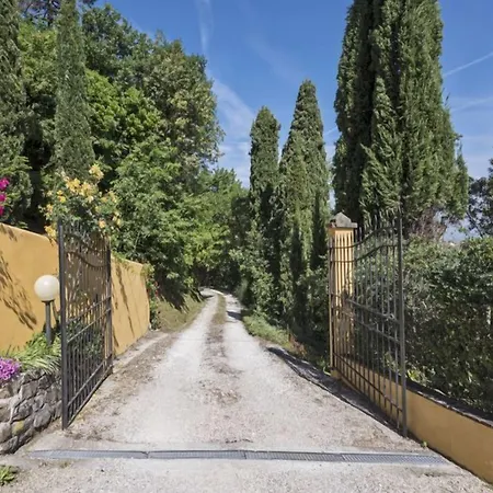 Casalguidi By Posarellivillas Villa
