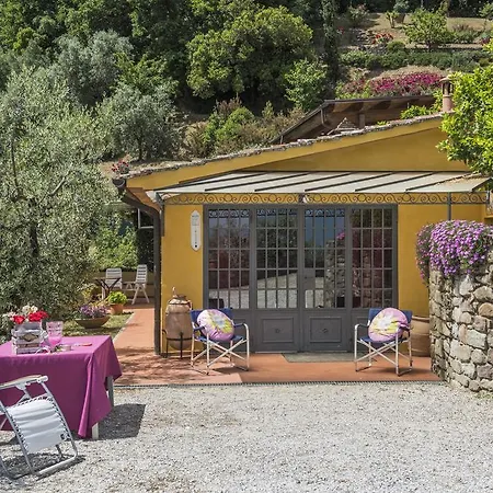 Casalguidi By Posarellivillas Villa